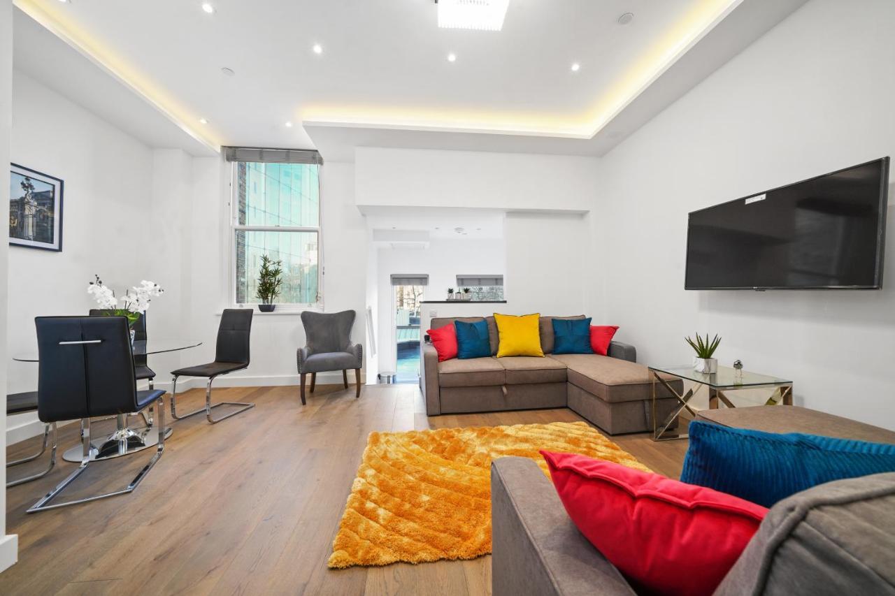 คอลลิงแฮม ไพร์ม อพาร์ตเมนต์ Aparthotel ลอนดอน ภายนอก รูปภาพ A serviced apartment in London